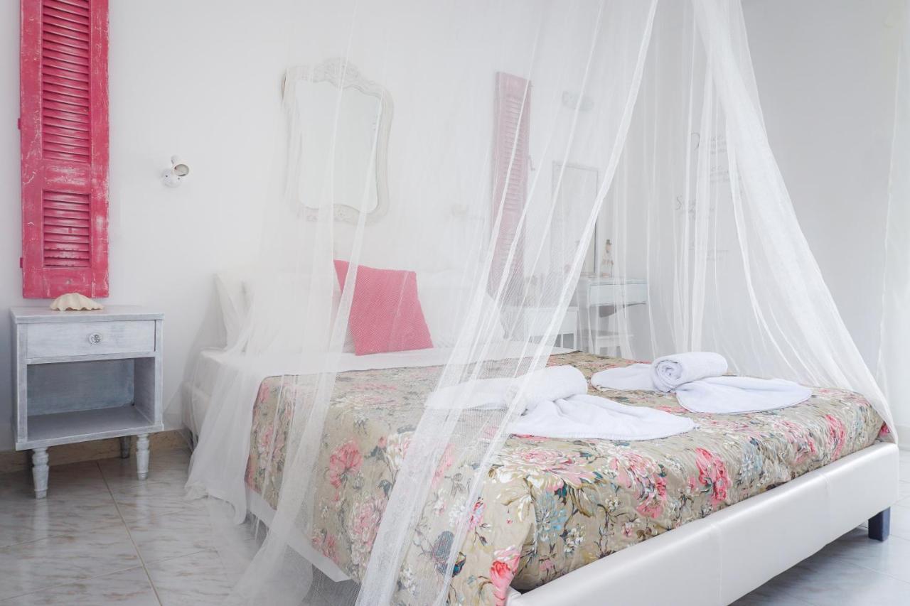 Cubaneros Holiday Inn Laganász Kültér fotó