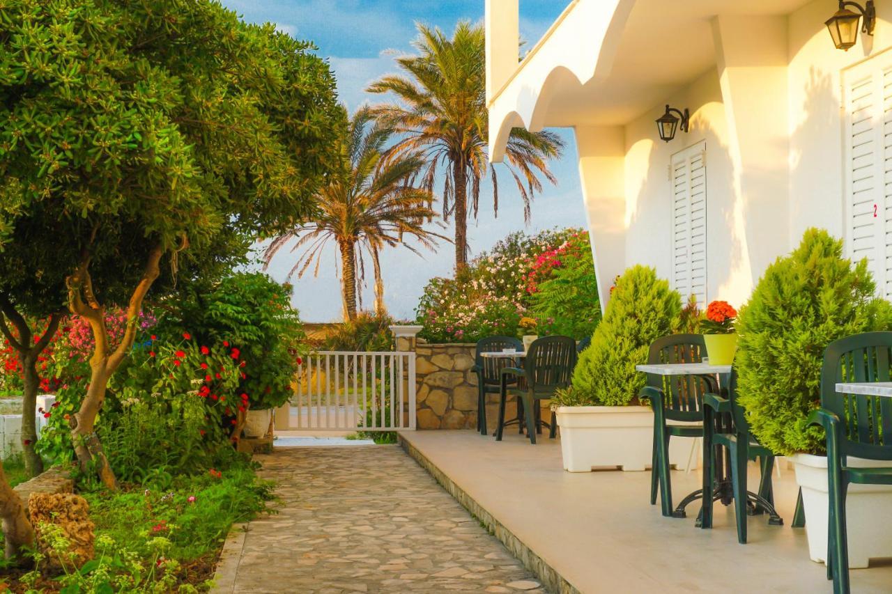 Cubaneros Holiday Inn Laganász Kültér fotó